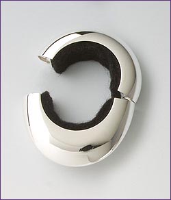 Photo of Two-Piece Magnetic Wine Collar