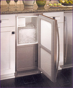 Photo of U-Line Echelon BI2115S Ice Maker