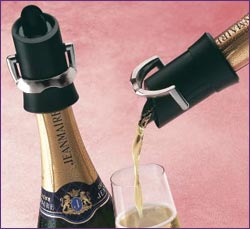View Larger Image of Vacu Vin Champagne Saver & Pourer