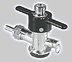 FT86P D System Wing Handle Keg Coupler