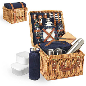 Photo of Picnic Time Canterbury English Style Willow Picnic Basket