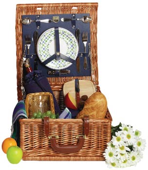 Photo of   Casual Picnic Basket for Two