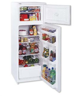 Enlarge Summit CP97 White 8.3 cf Cycle Defrost Refrigerator-Freezer