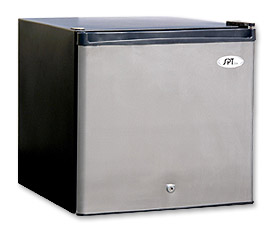 Photo of Sunpentownn UF-160S Upright Freezer