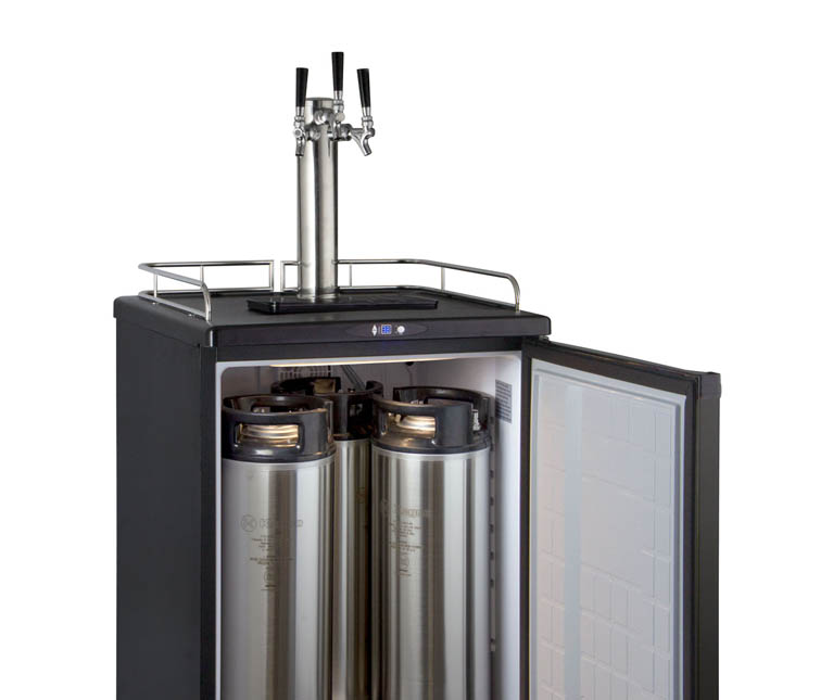 Triple faucet keg configuration for kegerators